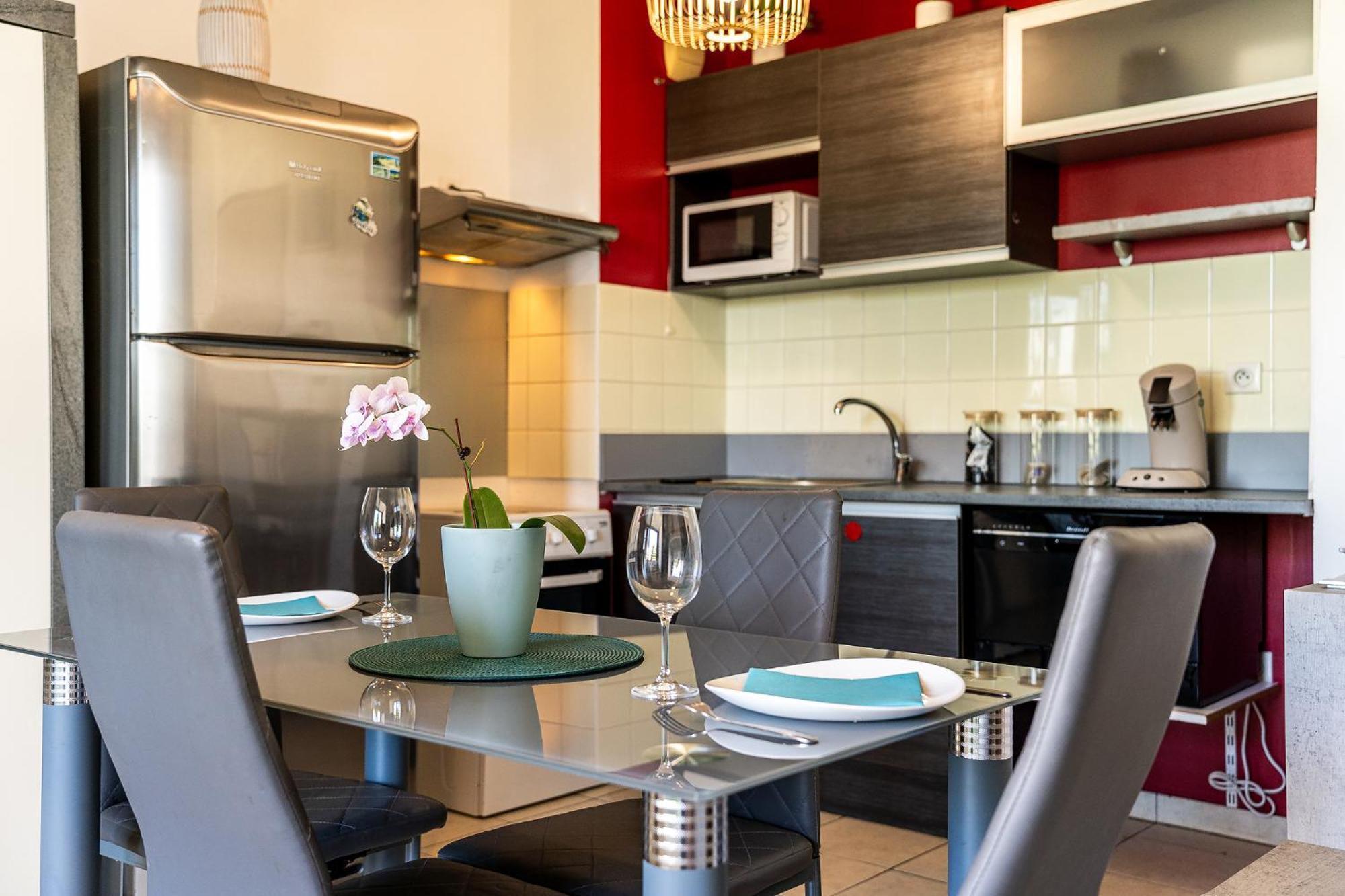 Arrivee Autonome - Parking Interieur - Netflix Apartamento Saint-Denis Exterior foto